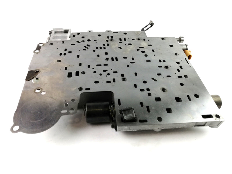 VALVE BODY USED PWM EARLY 3-2 SOLENOID EARLY EPC AND GASKET 1995 4L60E