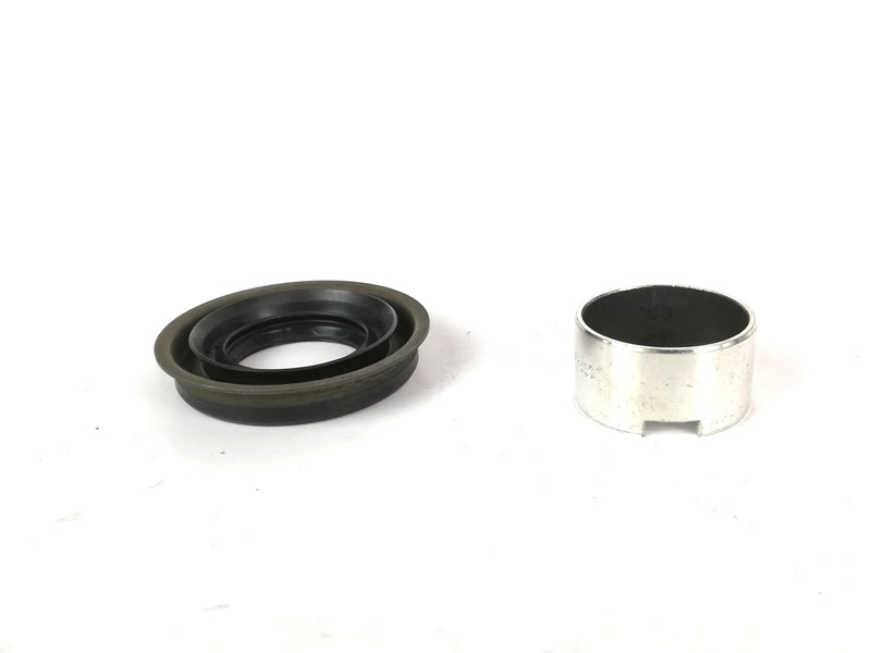 AXLE BUSHING AND SEAL 6F35, 6T40, 6T30 - Suntransmissions